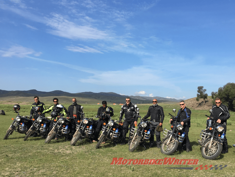 极端的自行车旅游蒙古冒险之旅